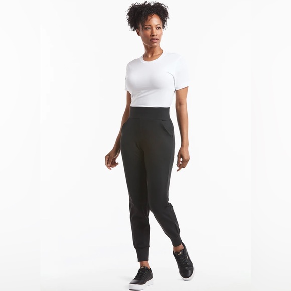 Women’s Public Rec All Day Jogger - Picture 4 of 7